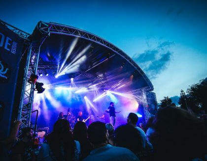 Outdoor 8x6m Arc Stage Hire