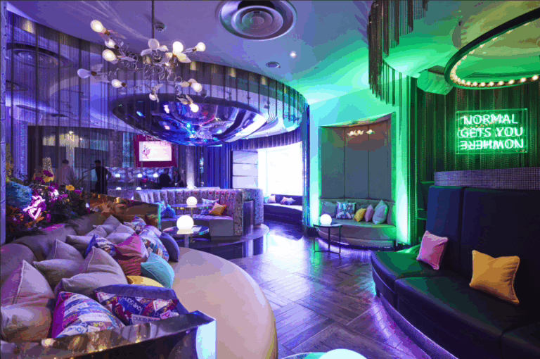 Love island VIP Screening Uplighting